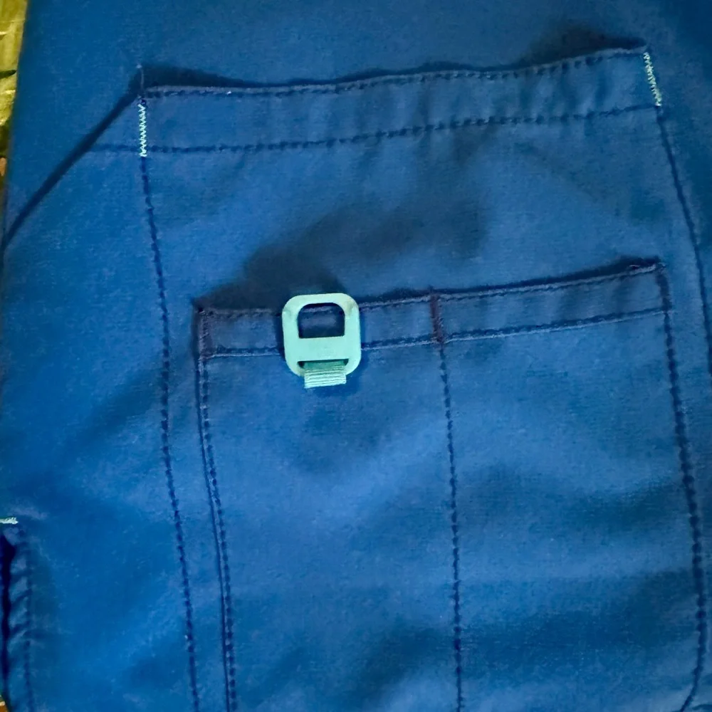 Carhartt Force Royal Blue Modern Fit Scrub Top XL - Picture 4 of 5